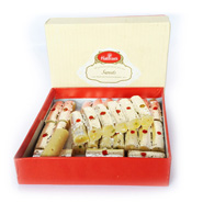 Kaju Roll In Box