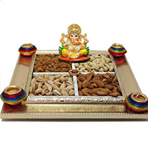 A Diwali Dryfruit Hamper