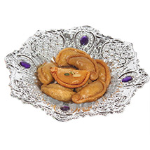 Delectable Gujiya in Silver Plate 