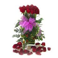 12 Roses in vase Arrangement-MAL