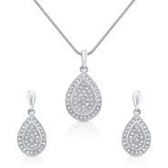 Oviya Mesmerizing Pear Pendant Set