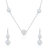 Oviya Scintillating Glamor Necklace Set