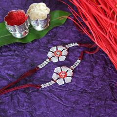 Om on Flower- Rakhi Set /></a></div><div class=