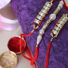 Exceptionally Elegant Rakhis /></a></div><div class=