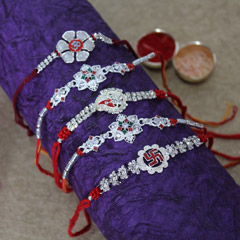 Best Rakhi Set /></a></div><div class=
