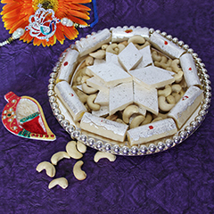 The Delectable Cashew Hamper /></a></div><div class=