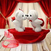 Romantic Teddies