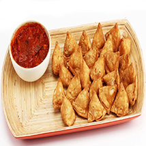 Ghasitarams Farsan Samosa