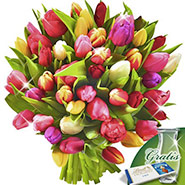 Tulips in a bunch with vase & Lindt Chocolate